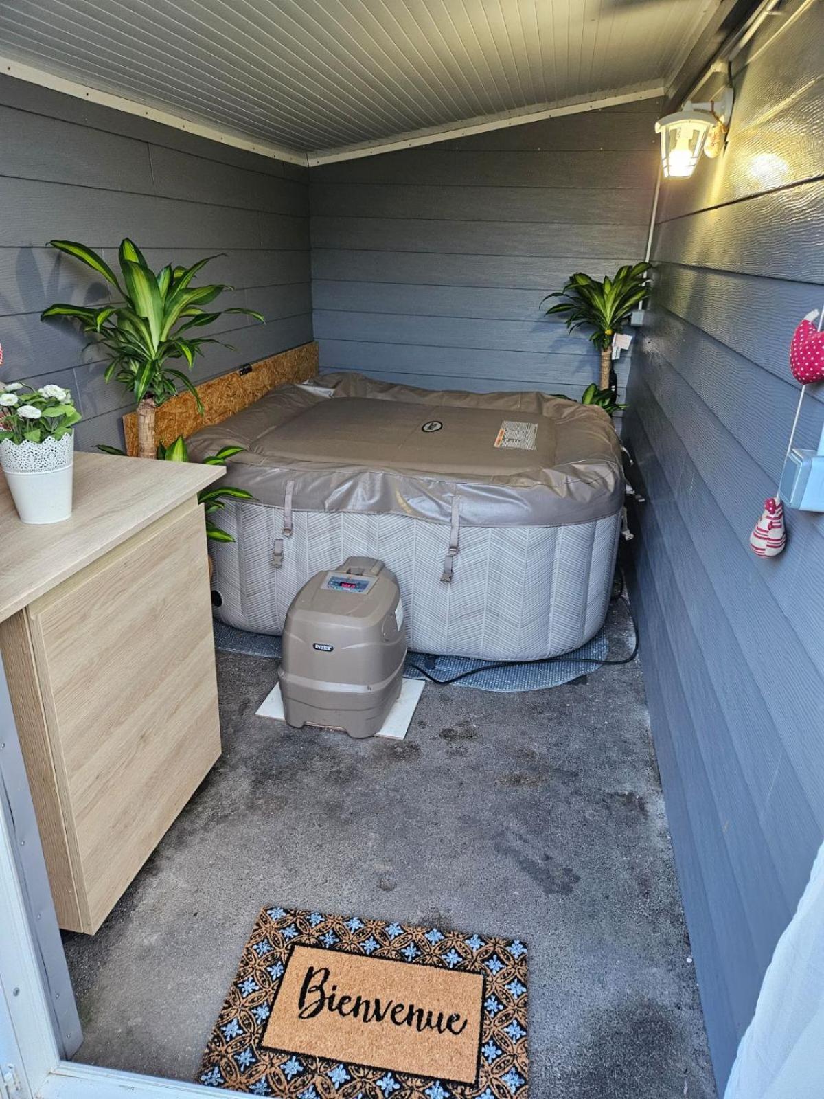 Cosy Maison 3 Chambres Honfleur Jardin, Parking Prive Et Jacuzzi Εξωτερικό φωτογραφία